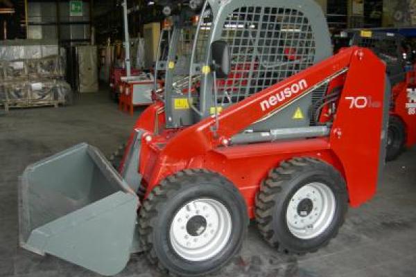 : NEUSON_701 SP _Minipale