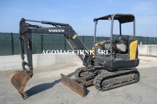 : VOLVO_EC27C_Miniescavatori