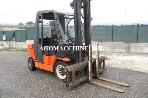 : LUGLI_505E_Carrelli elevatori