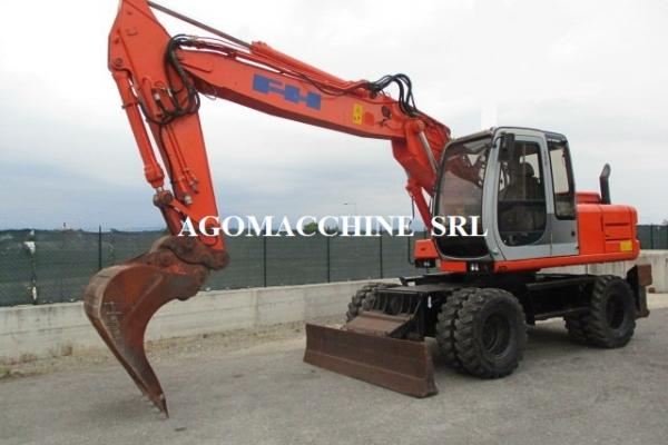 : FIAT HITACHI_EX165W_Escavatori