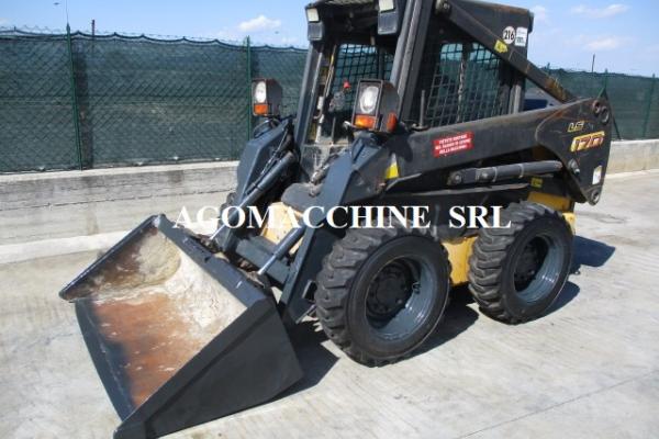 : NEW HOLLAND_LS170_Minipale