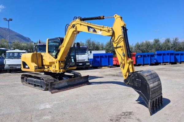 : CATERPILLAR_307C_Escavatori