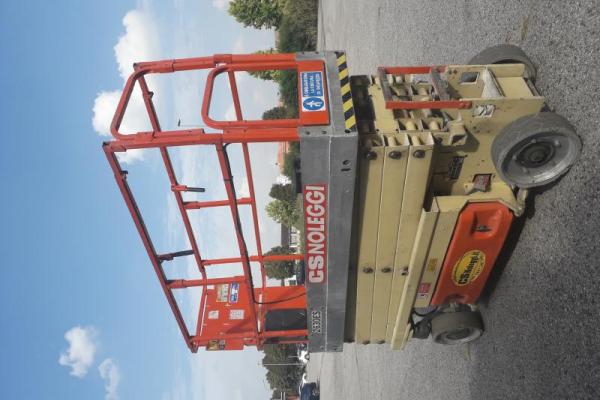 : JLG_2630 ES_Piattaforme aeree