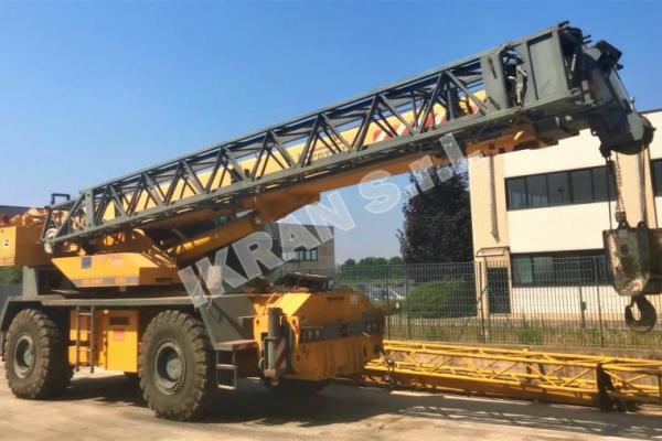 : LOCATELLI_GRIL 8600T_Sollevatori telescopici