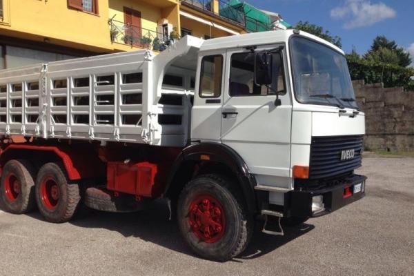 : Fiat Iveco_330 35_Autocarri