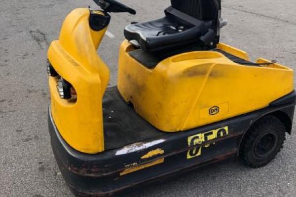 : TRATTORE TRAINATORE ELETTRICO OM_CTR 60_Trattori stradali - Motrici