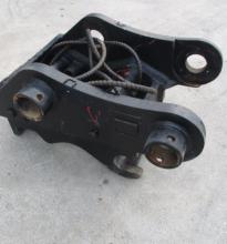 : Sgancio rapido_idraulico_Attrezzature varie edilizia