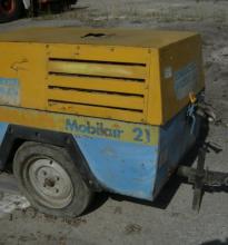 : JEMBACH_MOBILAIR 21_Compressori