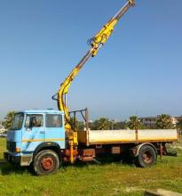 : IVECO _IVECO 165-24 CON GRU_Autocarri